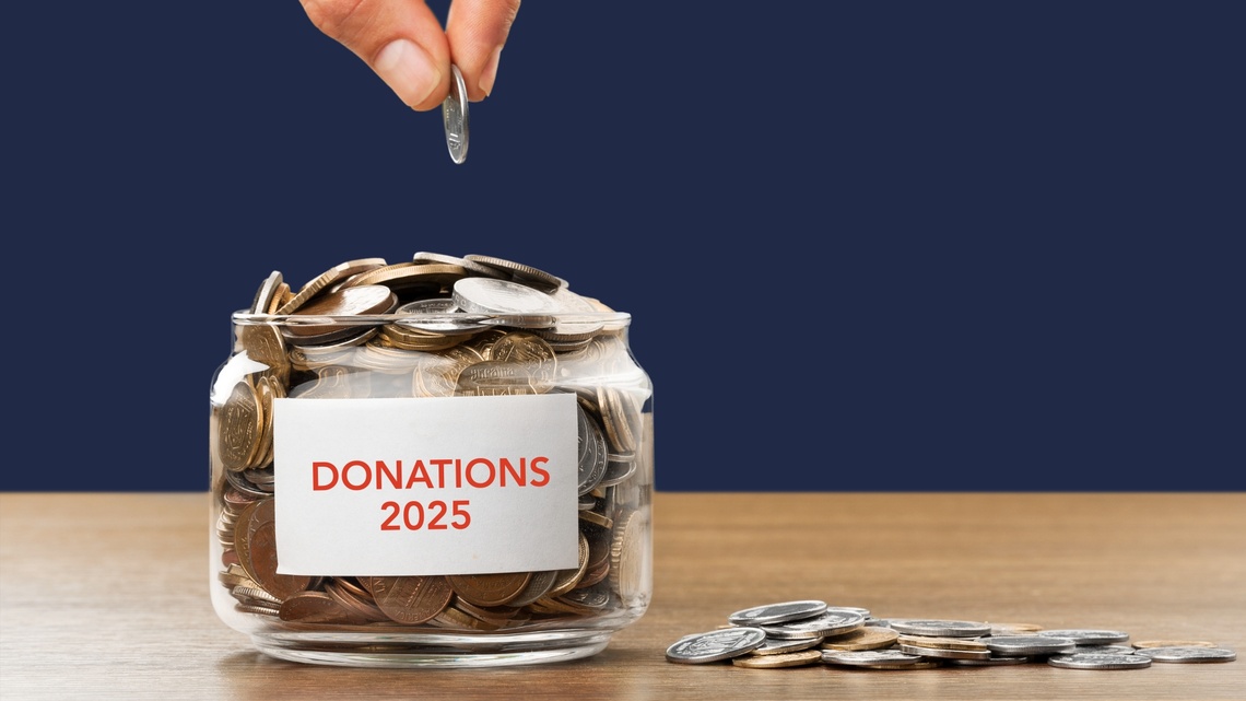 Portrait picture of social cards (1920 x 1080 px) (1)